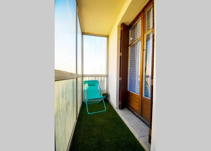 Climatisé Gare StCHARLES 4 chambres Grand Balcon / experience-immo