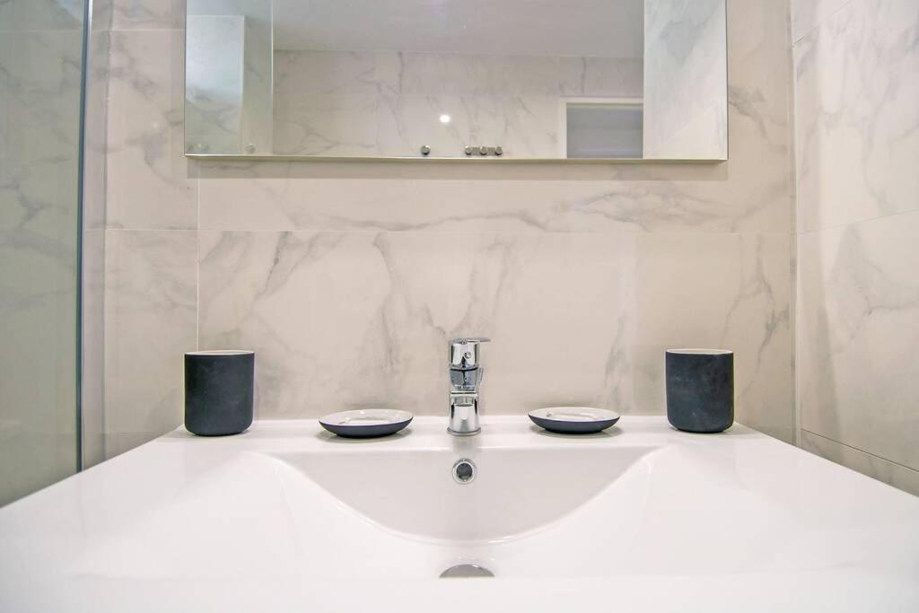 Climatise Gare Stcharles 4 Grand Balcon / Experience-immo *