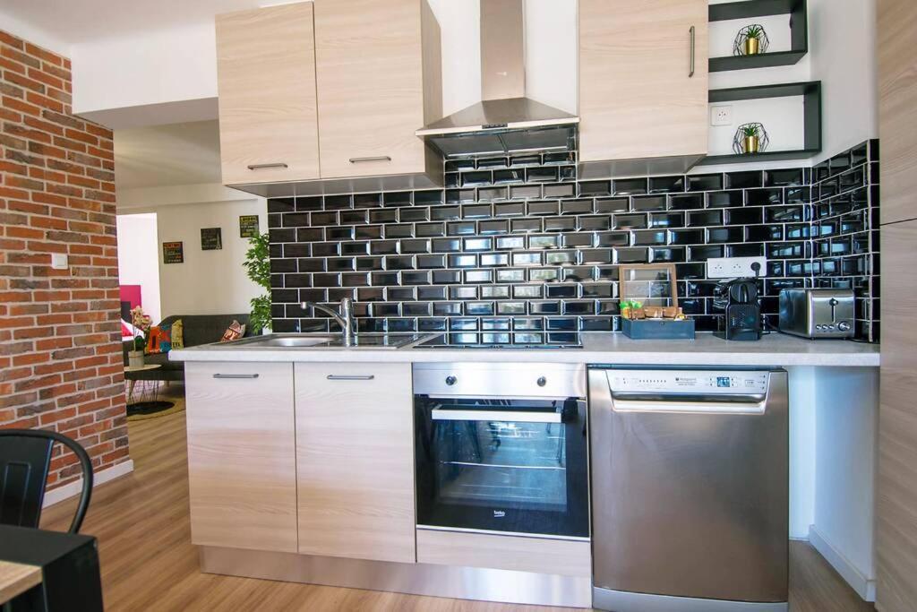 Climatise Gare Stcharles 4 Grand Balcon / Experience-immo Apartment *